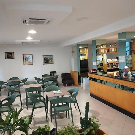 Hotel Irene Riccione Esterno foto