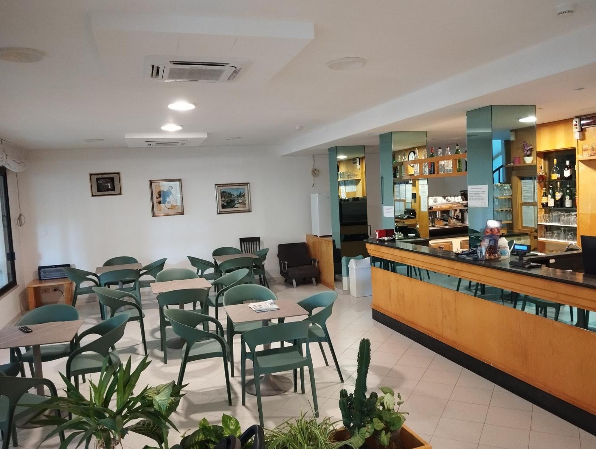 Hotel Irene Riccione Esterno foto